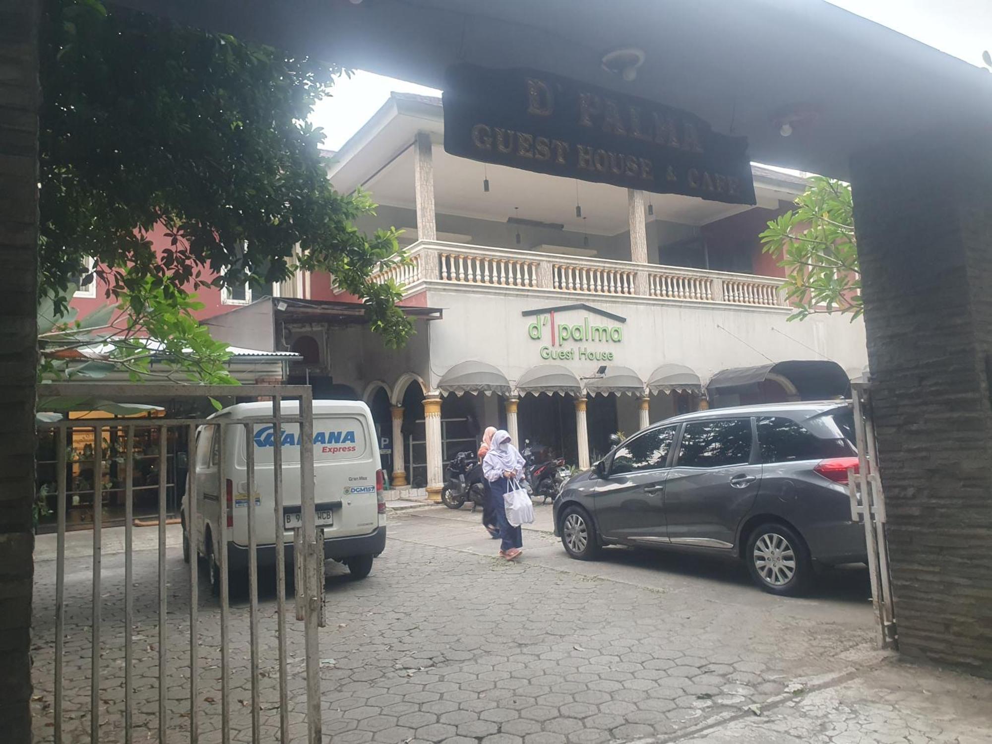 Ruang Tidur At Dpalma Bogor 호텔 외부 사진